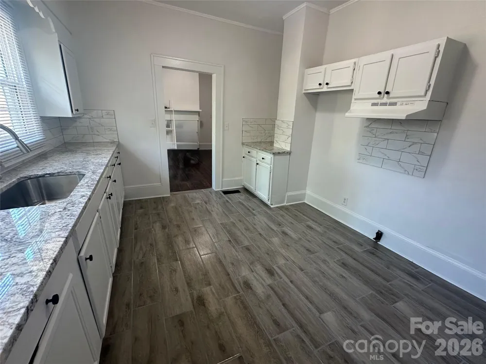 4028 Leo Street Winston Salem, NC 27105