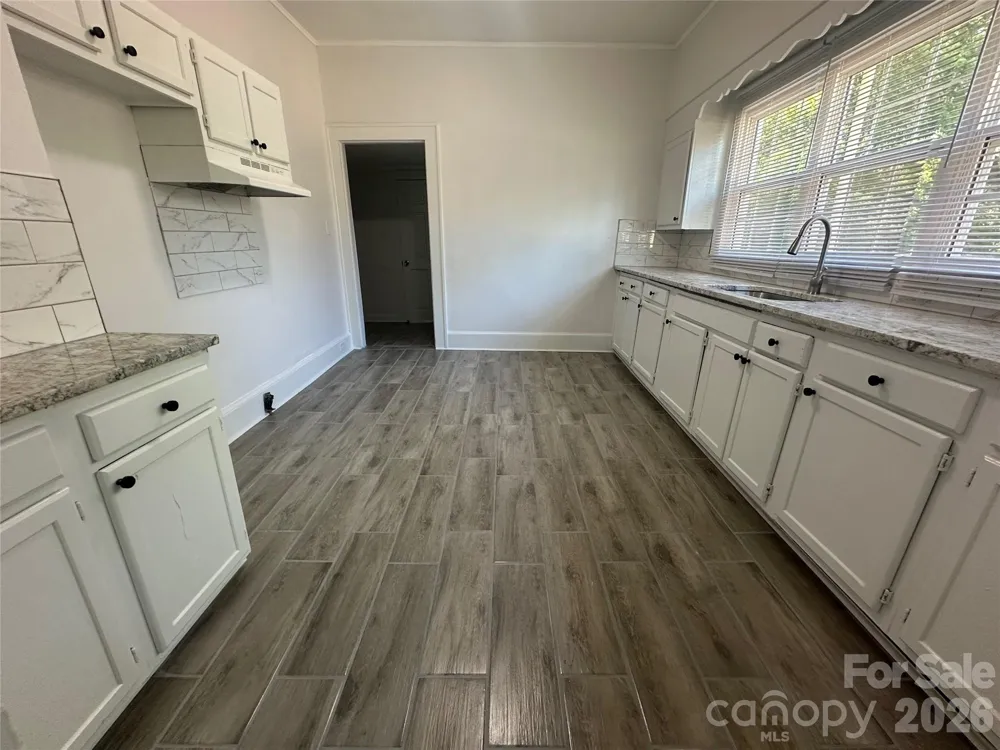 4028 Leo Street Winston Salem, NC 27105