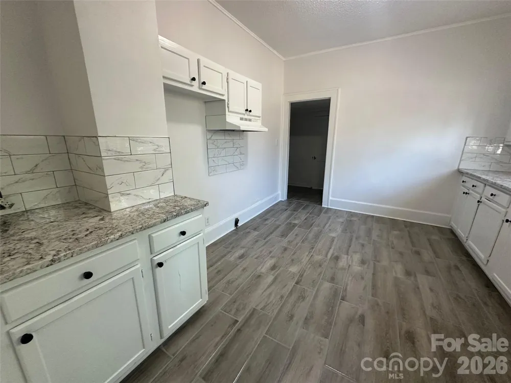 4028 Leo Street Winston Salem, NC 27105