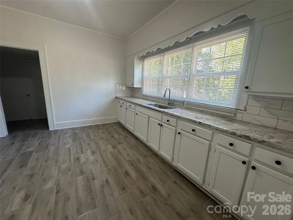 4028 Leo Street Winston Salem, NC 27105