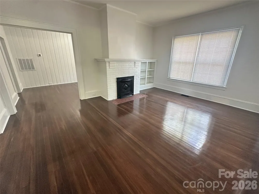 4028 Leo Street Winston Salem, NC 27105
