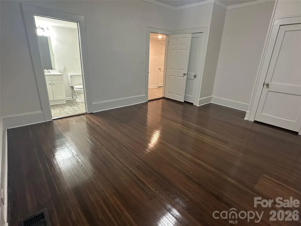 4028 Leo Street Winston Salem, NC 27105