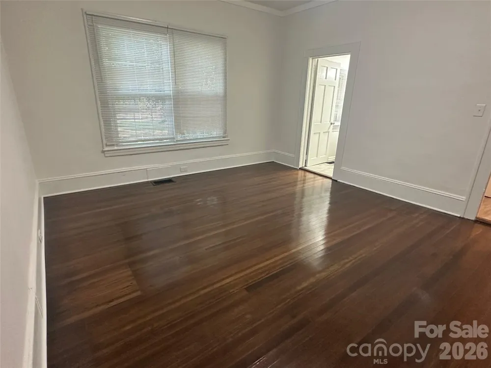 4028 Leo Street Winston Salem, NC 27105