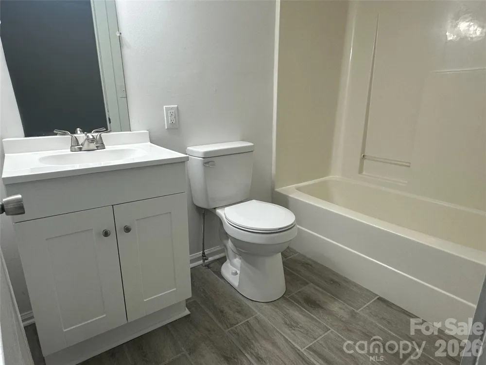 4028 Leo Street Winston Salem, NC 27105