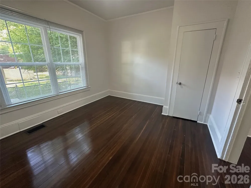 4028 Leo Street Winston Salem, NC 27105