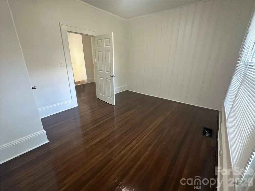 4028 Leo Street Winston Salem, NC 27105