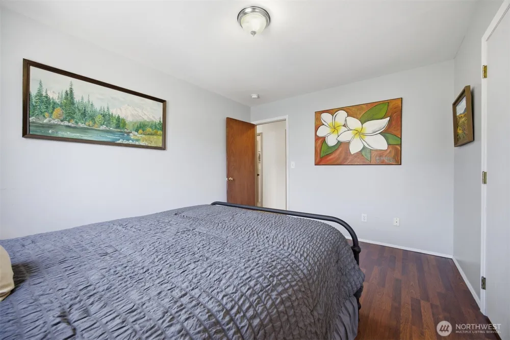 1225 Ash Street Lynden, WA 98264