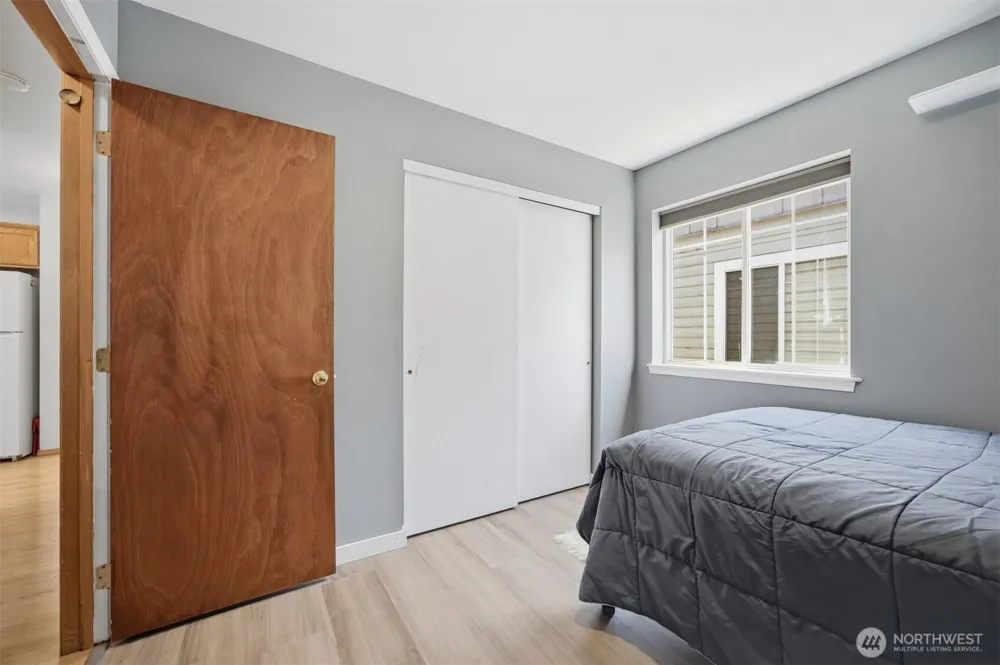 1225 Ash Street Lynden, WA 98264