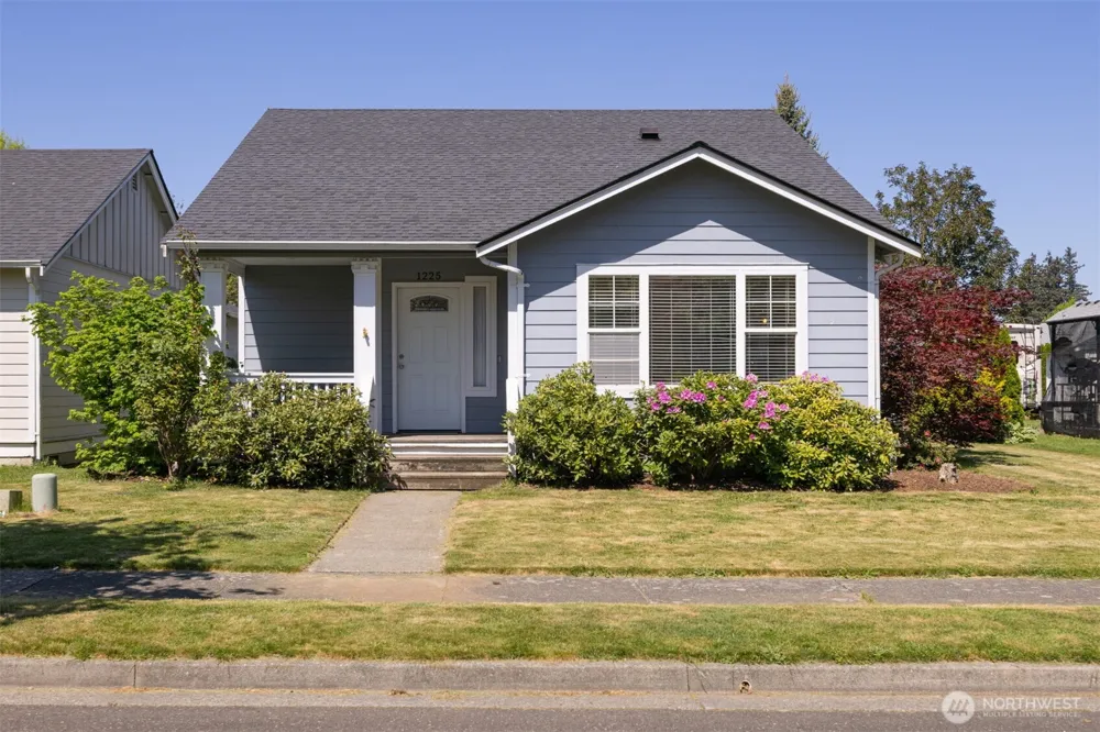 1225 Ash Street Lynden, WA 98264