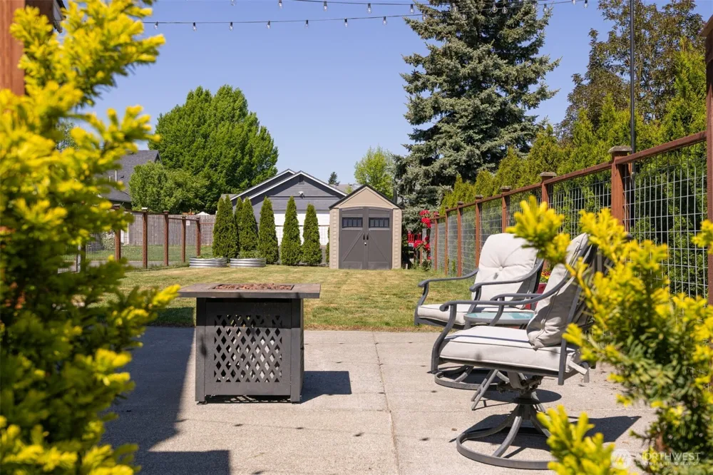 1225 Ash Street Lynden, WA 98264