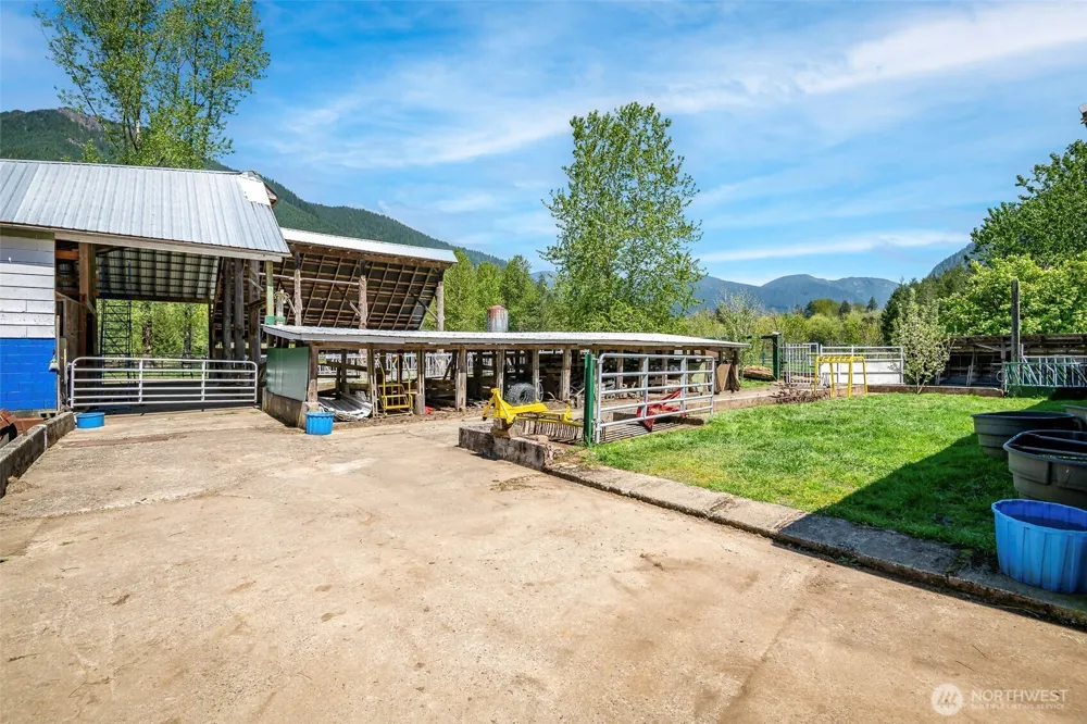 296 Dodge Road Morton, WA 98356