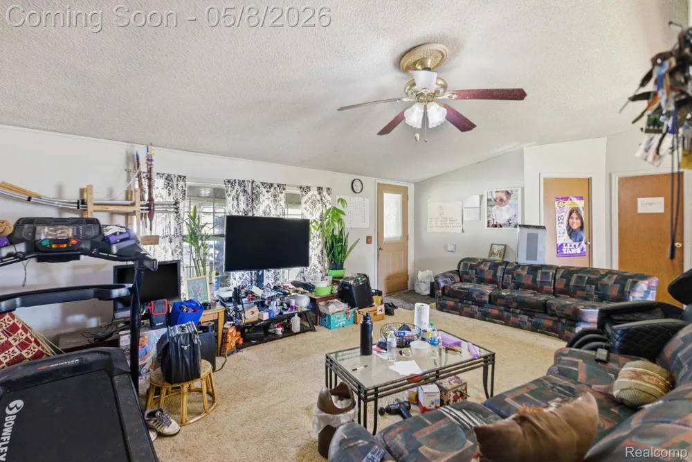 2905 S Plain Road Wells Township, MI 48723