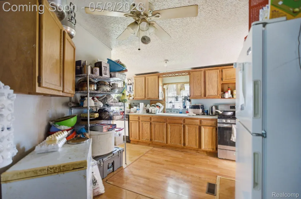 2905 S Plain Road Wells Township, MI 48723