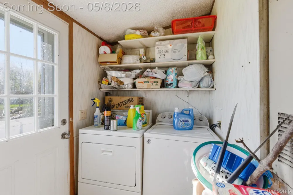 2905 S Plain Road Wells Township, MI 48723