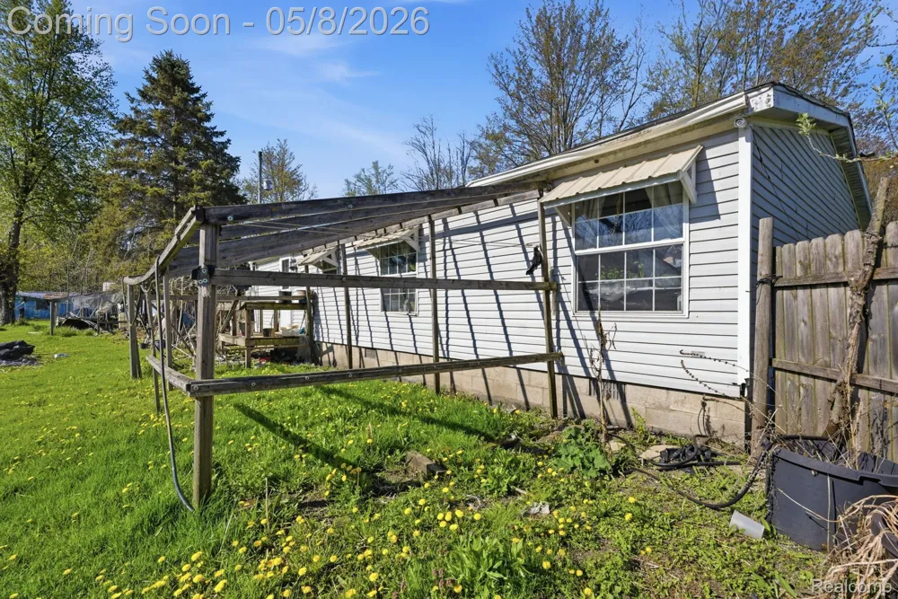 2905 S Plain Road Wells Township, MI 48723