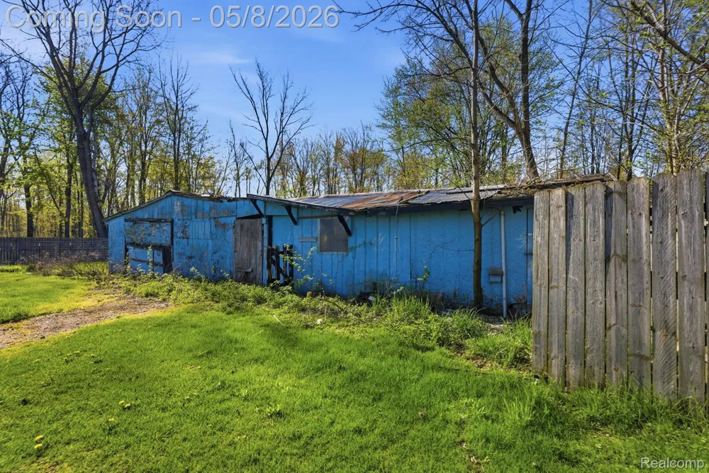 2905 S Plain Road Wells Township, MI 48723