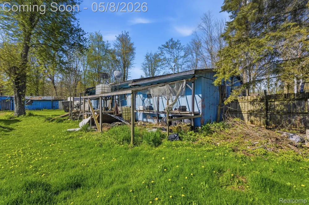 2905 S Plain Road Wells Township, MI 48723