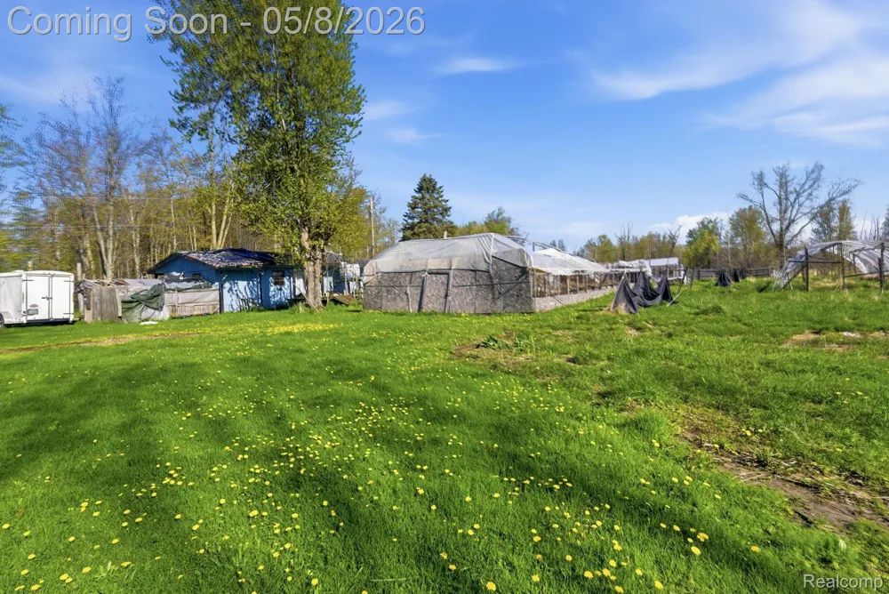 2905 S Plain Road Wells Township, MI 48723