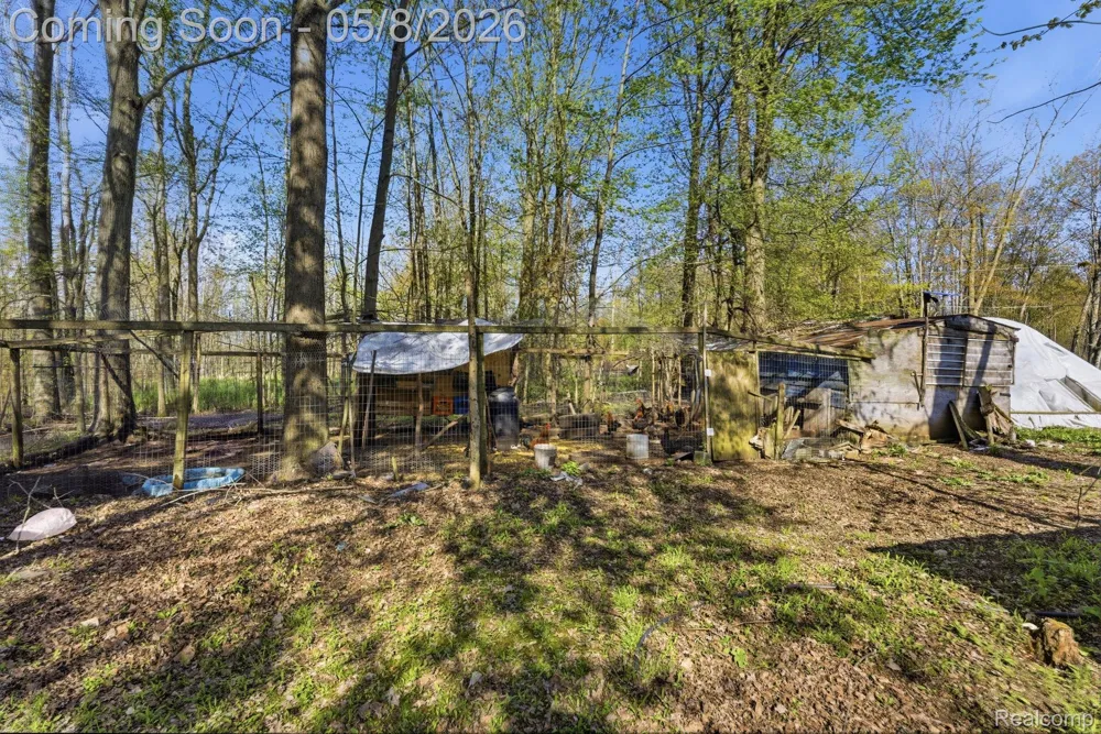 2905 S Plain Road Wells Township, MI 48723