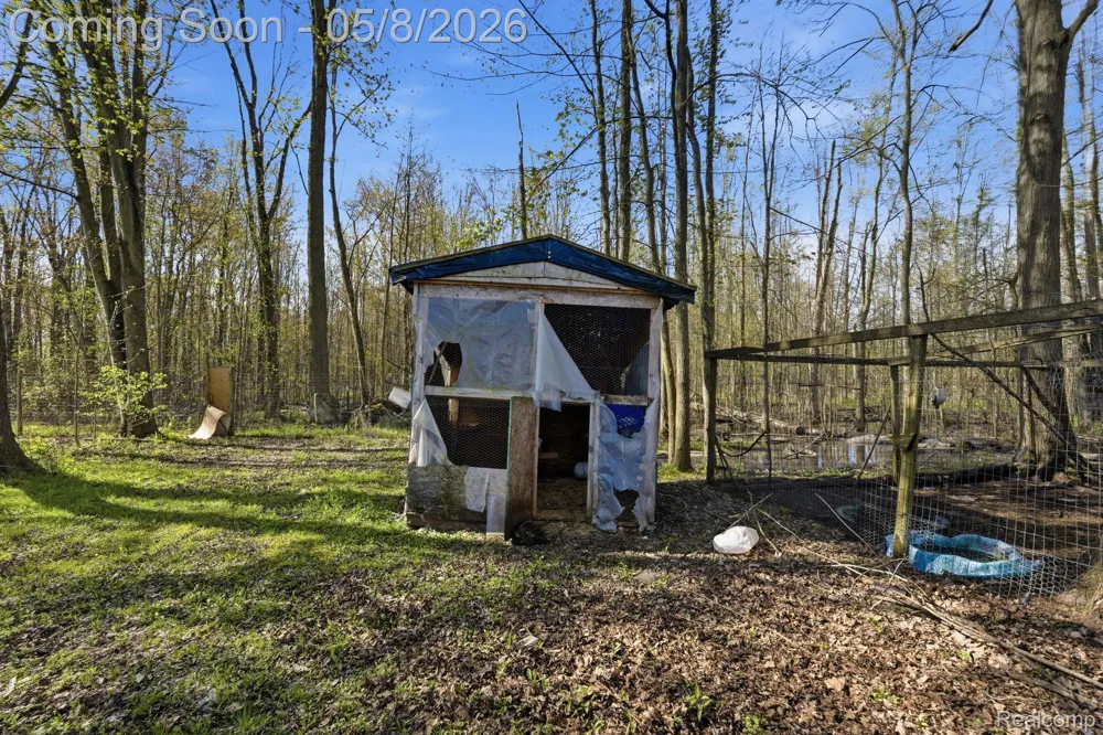 2905 S Plain Road Wells Township, MI 48723
