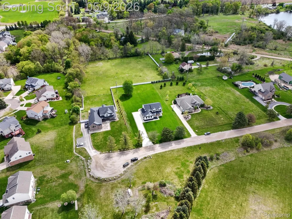 27598 Green Valley Drive Lyon Charter Township, MI 48165
