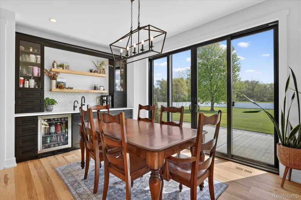 27598 Green Valley Drive Lyon Charter Township, MI 48165
