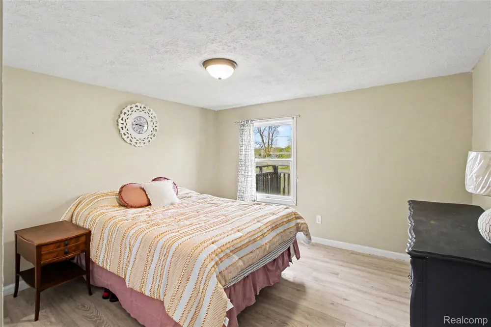 9433 E Lovejoy Road Conway Township, MI 48872