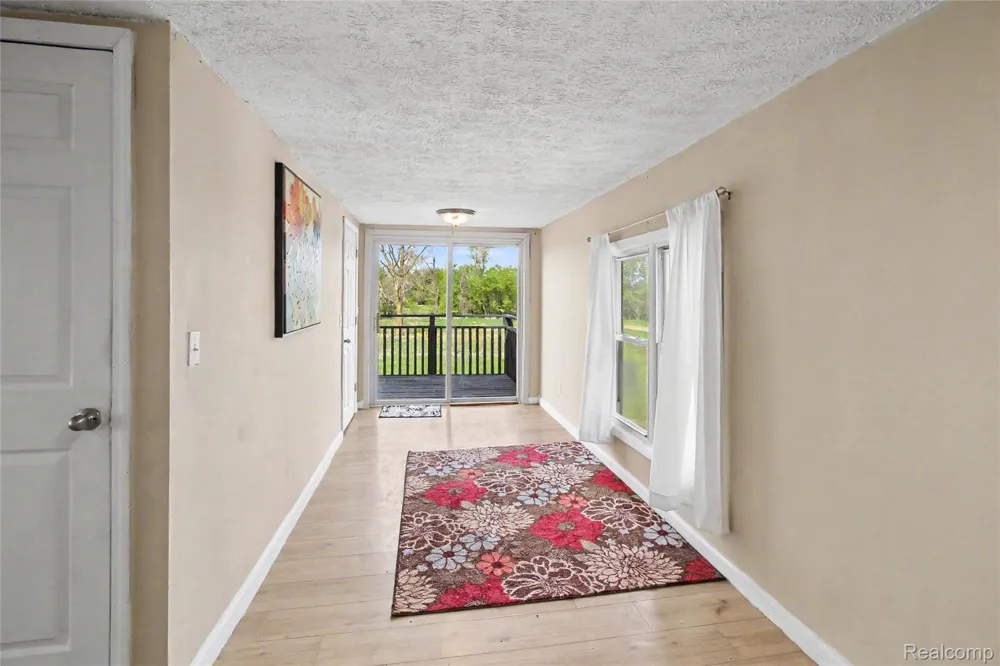 9433 E Lovejoy Road Conway Township, MI 48872