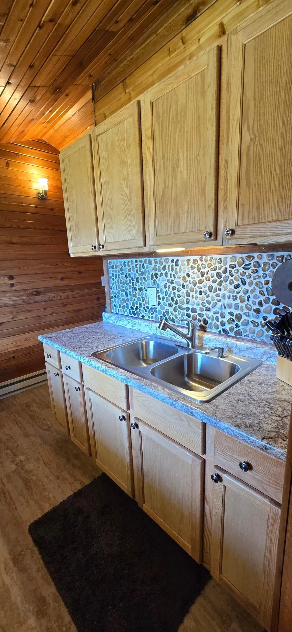 17801 Bear Creek Angle Inlet, MN 56711