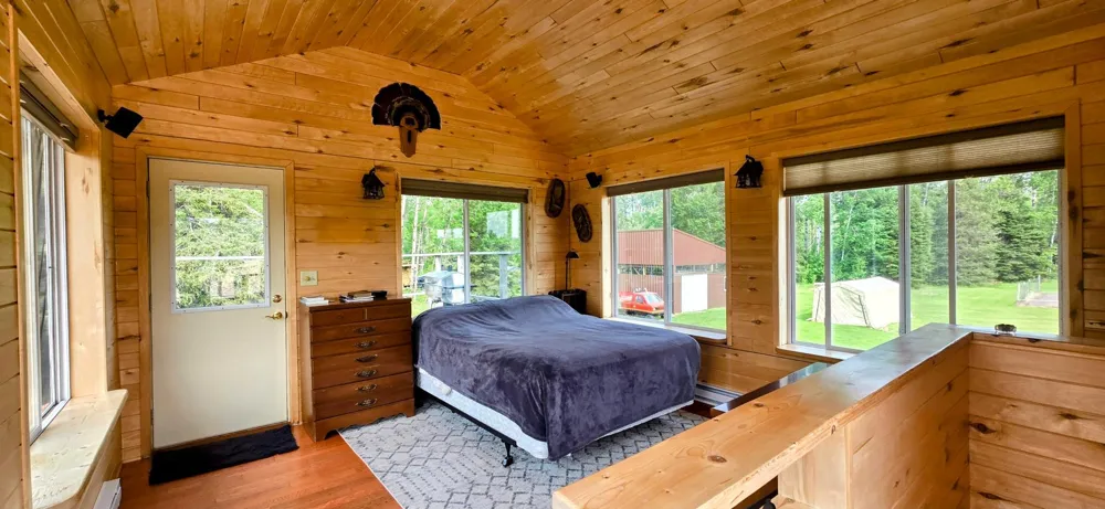 17801 Bear Creek Angle Inlet, MN 56711
