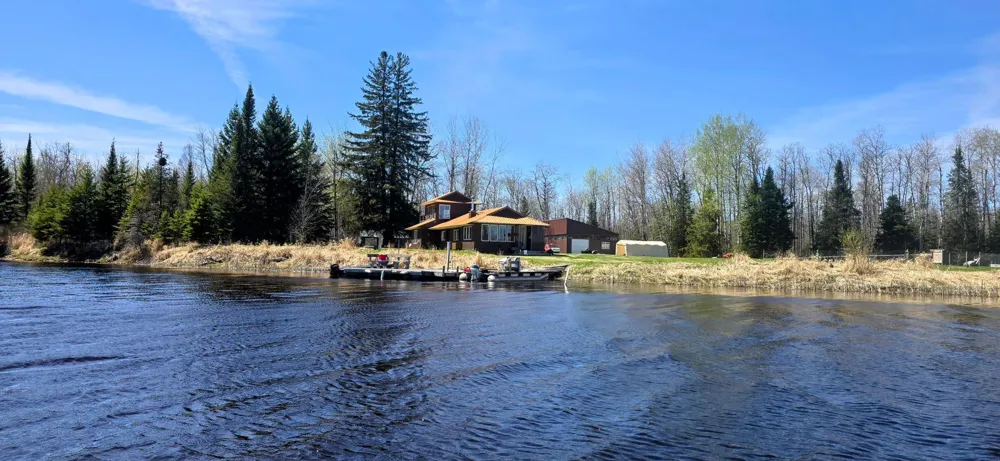 17801 Bear Creek Angle Inlet, MN 56711