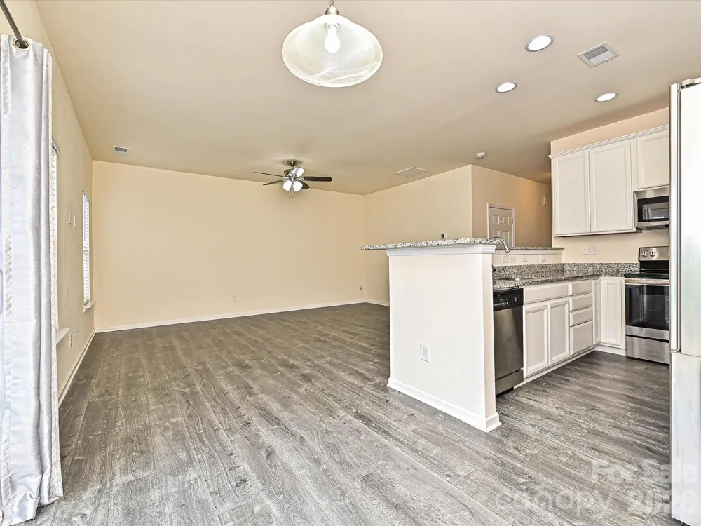 4629 Quinton Lane Charlotte, NC 28269
