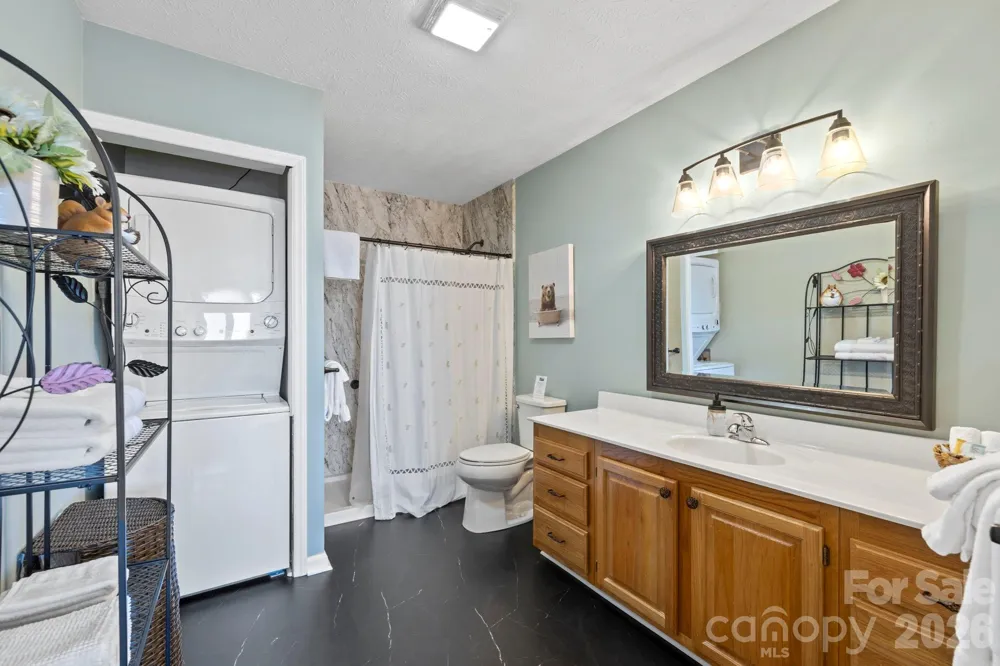 78 Upper Tanglewood Road #6 Lake Toxaway, NC 28747
