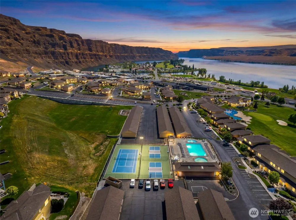 9119 Seahawk Lane NW Quincy, WA 98848