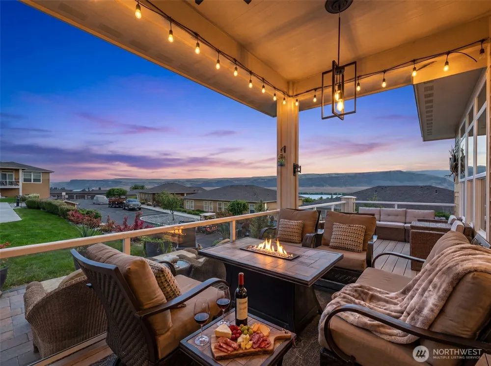 9119 Seahawk Lane NW Quincy, WA 98848