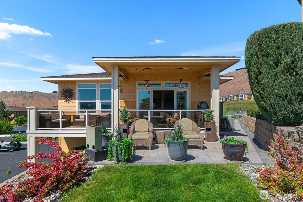 9119 Seahawk Lane NW Quincy, WA 98848