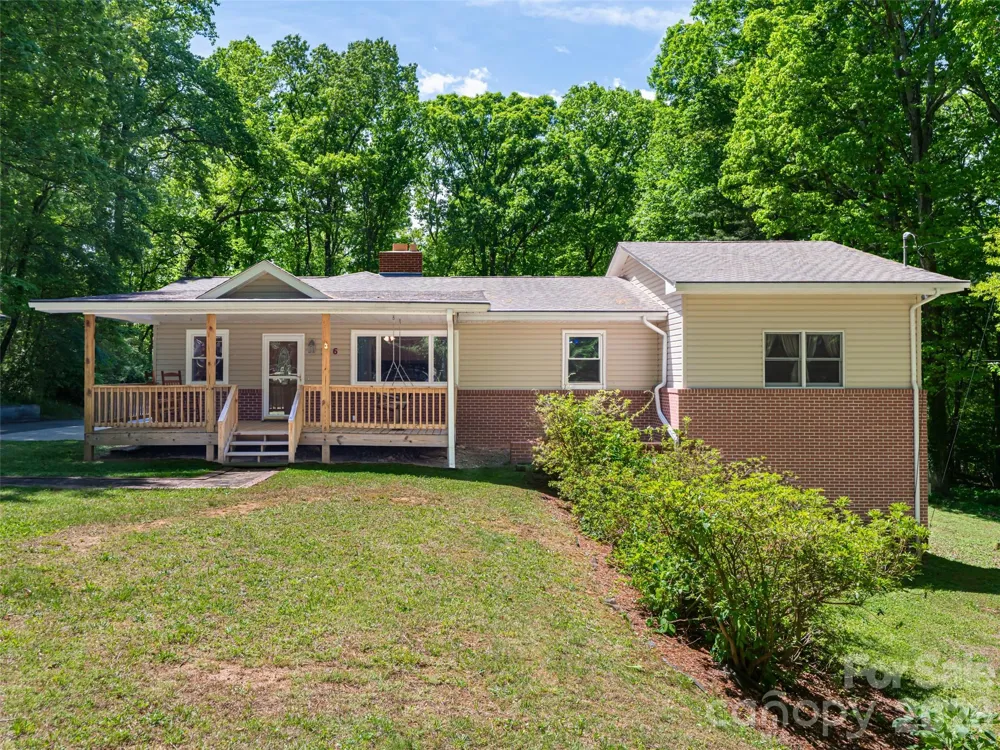 146 Fairmont Road Candler, NC 28715