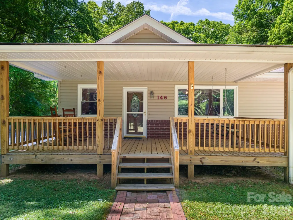 146 Fairmont Road Candler, NC 28715