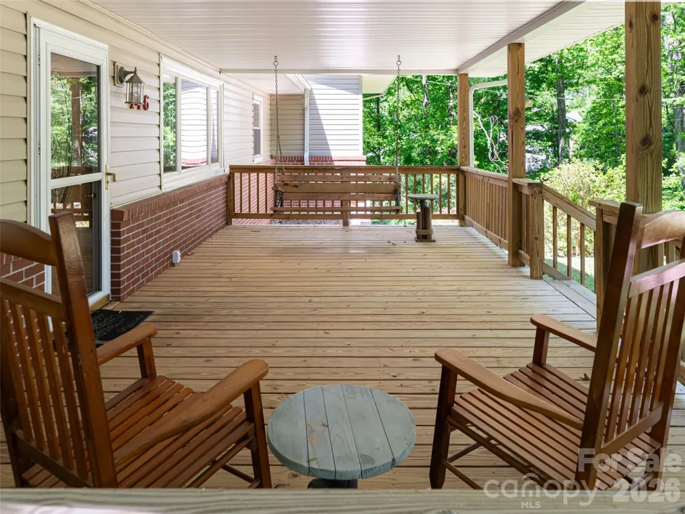 146 Fairmont Road Candler, NC 28715