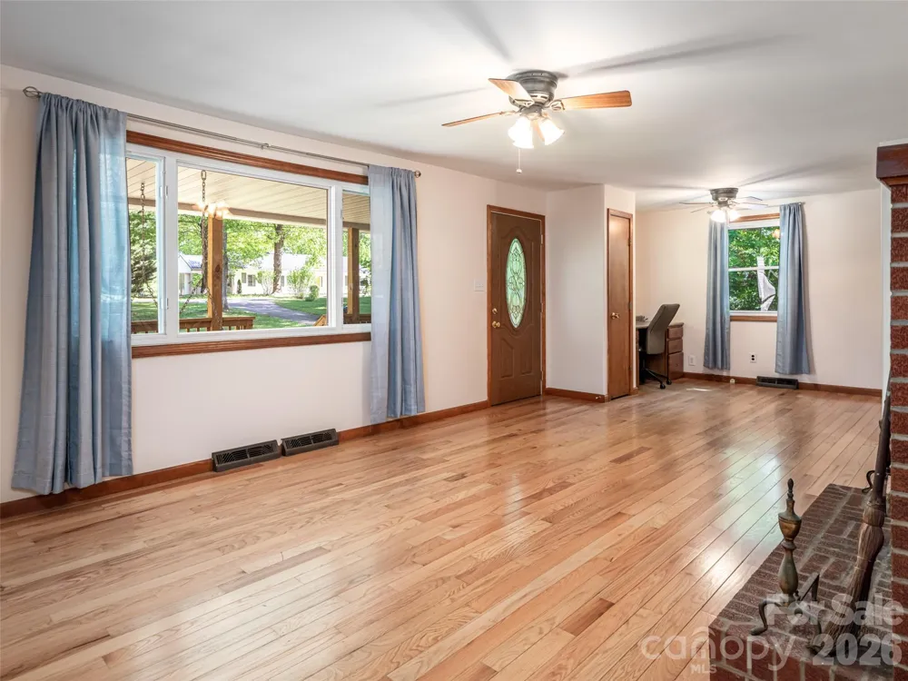 146 Fairmont Road Candler, NC 28715