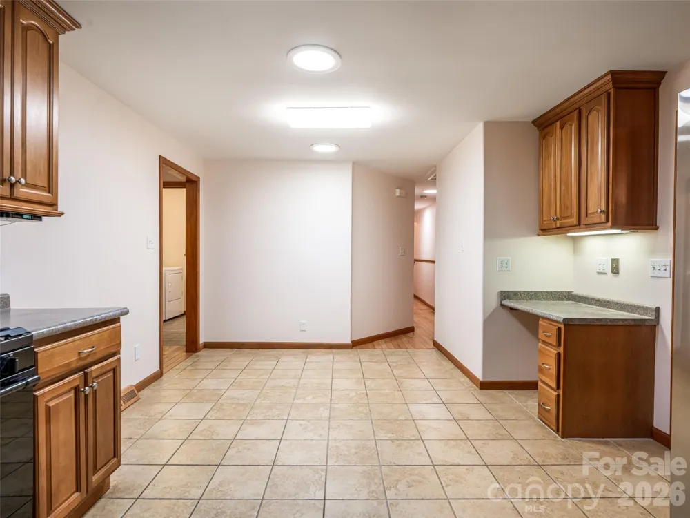 146 Fairmont Road Candler, NC 28715