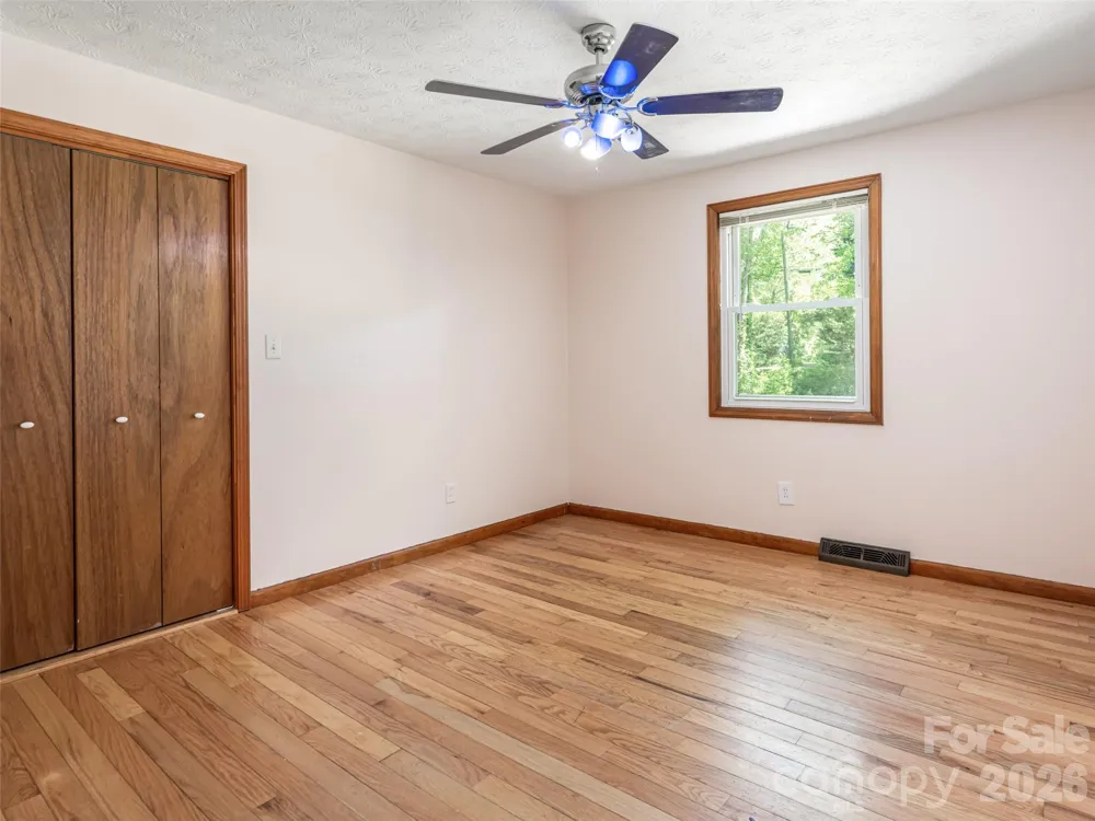 146 Fairmont Road Candler, NC 28715