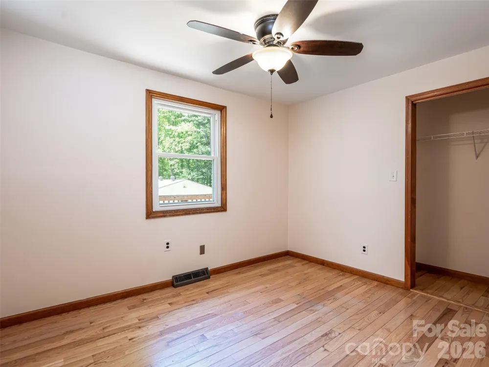 146 Fairmont Road Candler, NC 28715