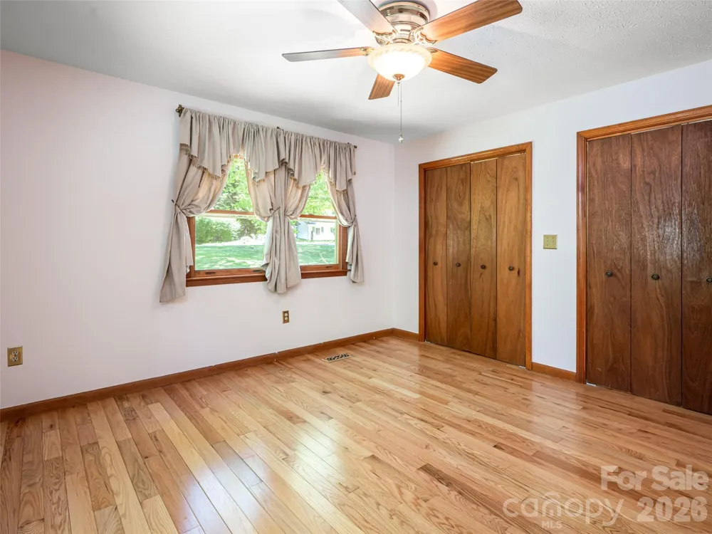 146 Fairmont Road Candler, NC 28715