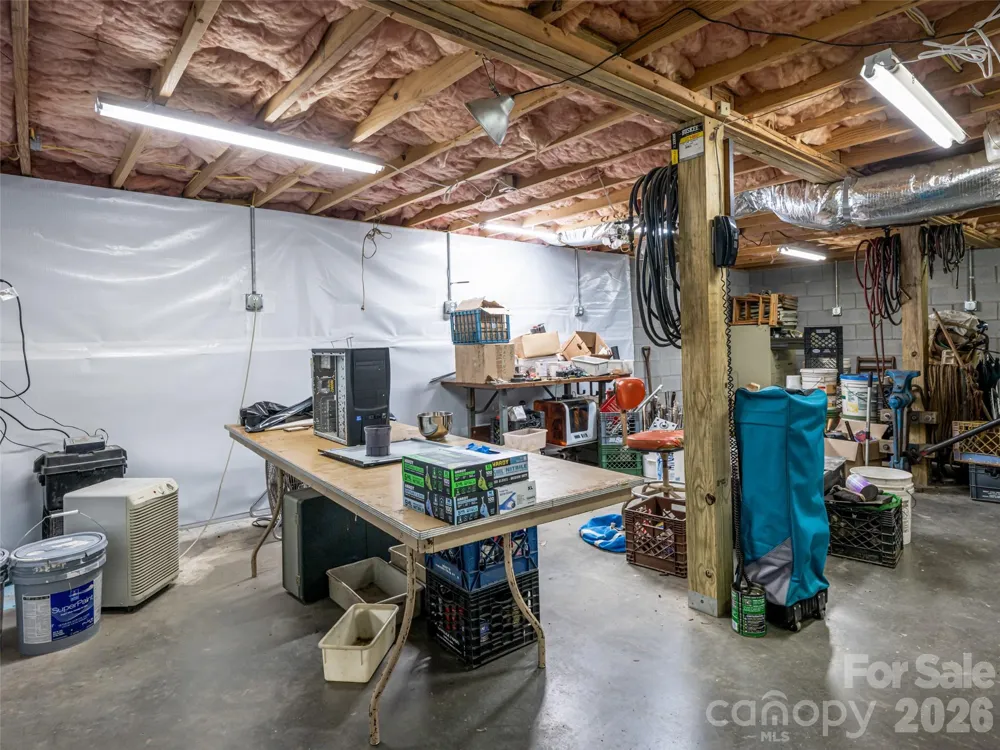 146 Fairmont Road Candler, NC 28715