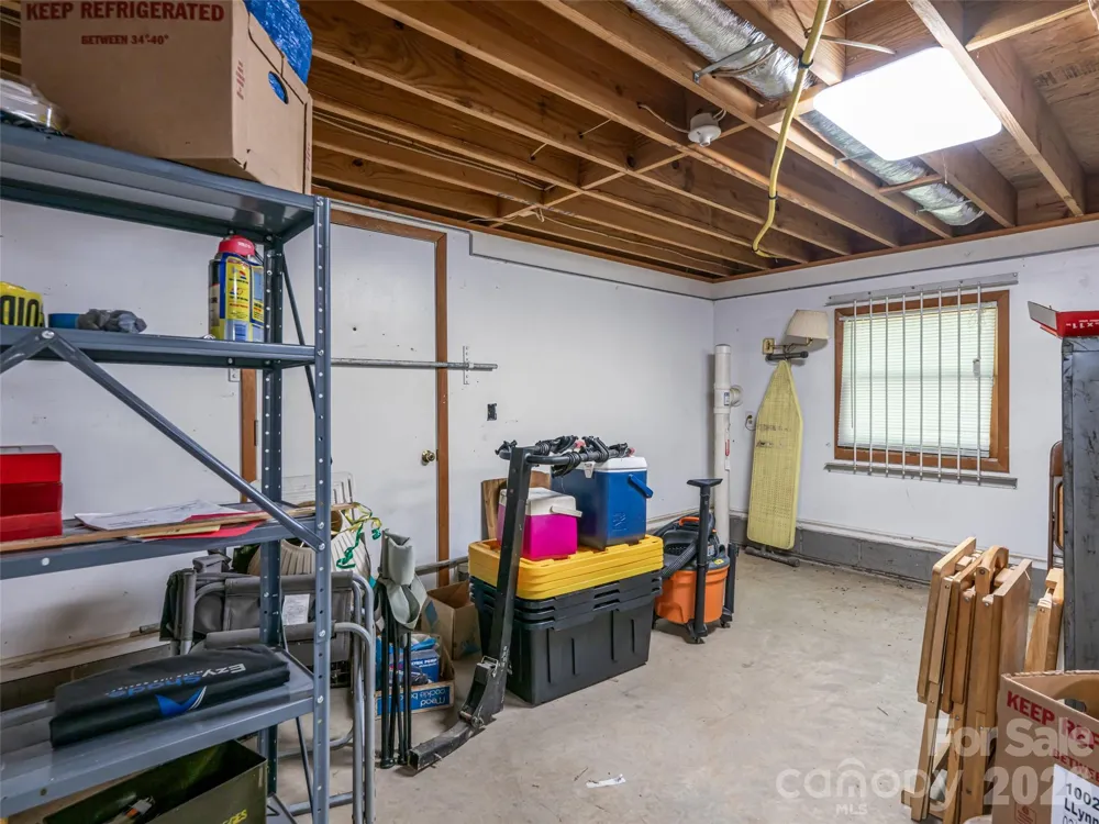 146 Fairmont Road Candler, NC 28715