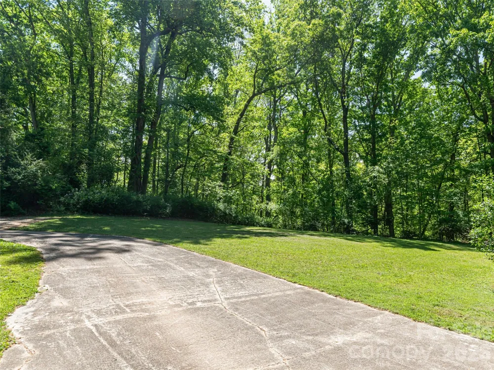 146 Fairmont Road Candler, NC 28715