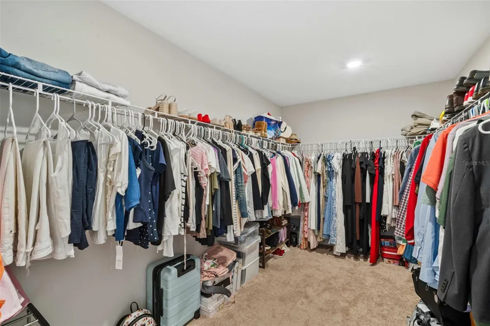 10308 FIELDSTONE MYRTLE WAY San Antonio, FL 33576
