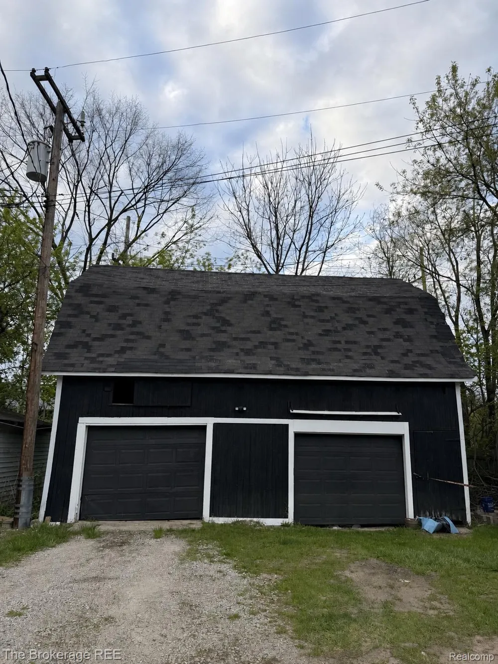 11 1ST STREET Oxford Village, MI 48371