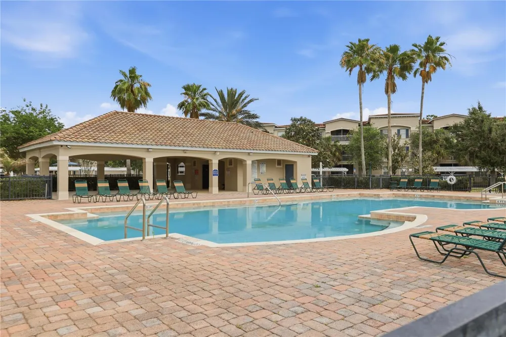 3001 LAUREL RUN LANE #204 Kissimmee, FL 34741